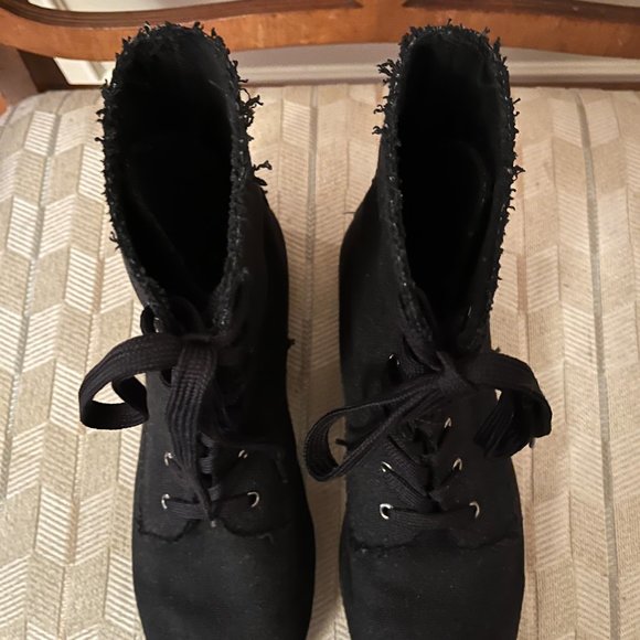 Dirty Laundry Raw Edge Hem Black Canvas Ankle Boots/Booties - Picture 4 of 6